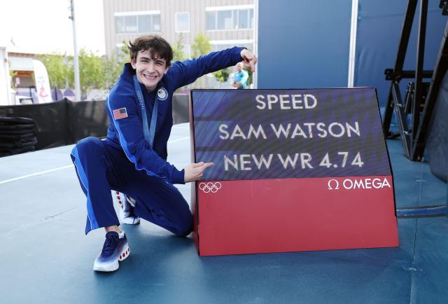 1723627083887061205.jpg (3)巴黎奥运会丨攀岩——男子速度赛赛况XxjpseC007561_20240809_MVPFN0A001.jpg